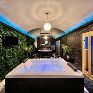 casa-spa-thermae-colosseo.it-romehotels.com/