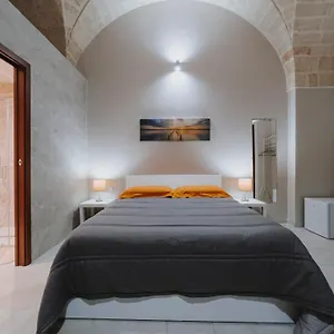 civico-9.lecce-hotels.com/